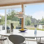 2 Bedroom Stunning In Ebeltoft