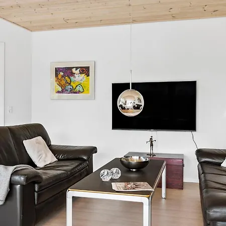 2 Bedroom Stunning In * Ebeltoft