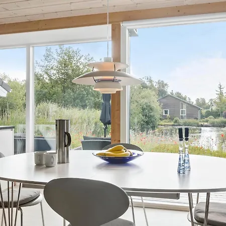 2 Bedroom Stunning In Ebeltoft