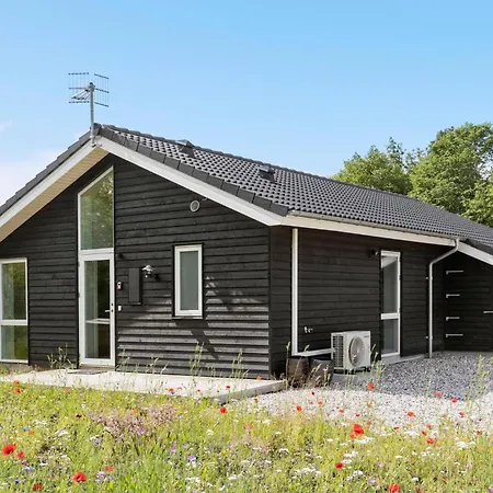 2 Bedroom Stunning In