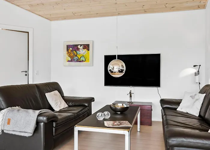 2 Bedroom Stunning In * Ebeltoft